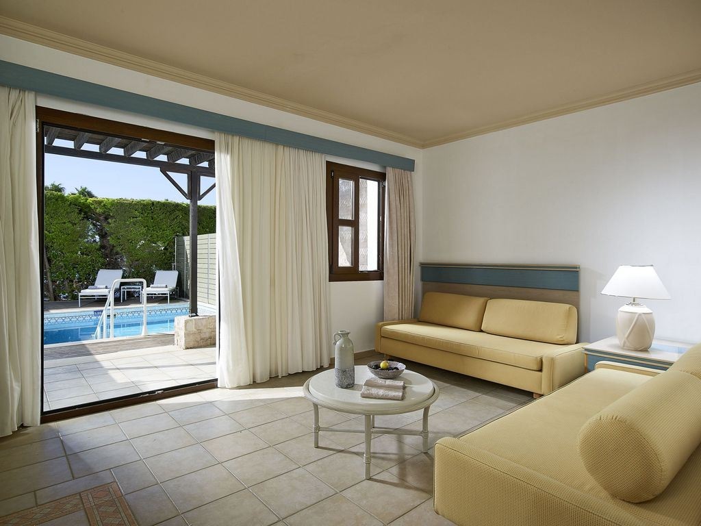 rooms-junior-suite-private-pool