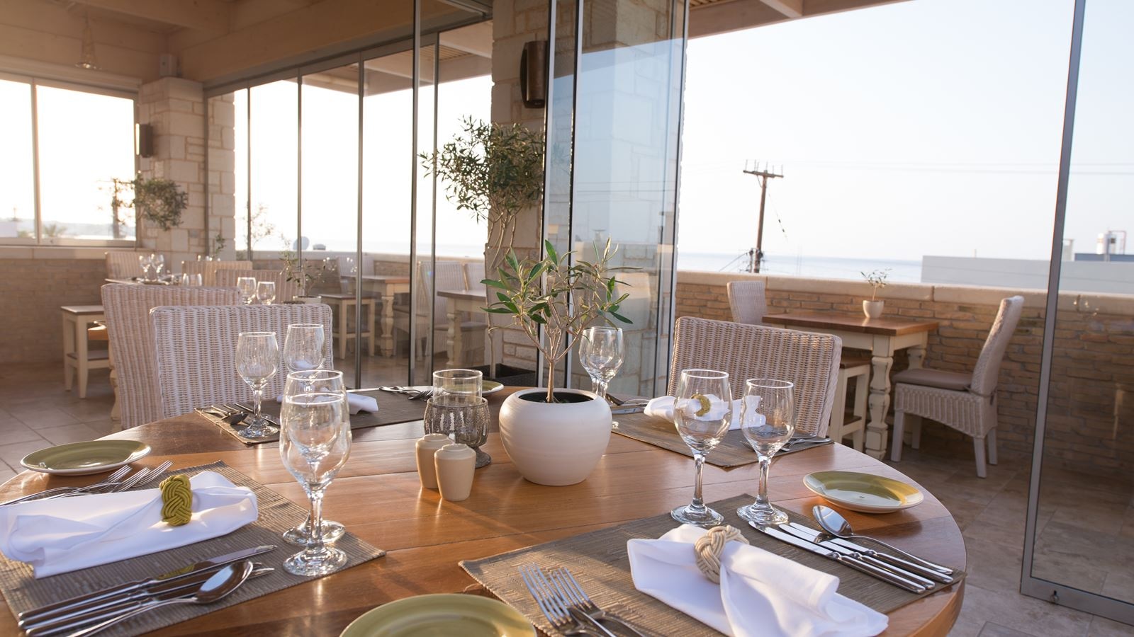 restaurants-elia-restaurant