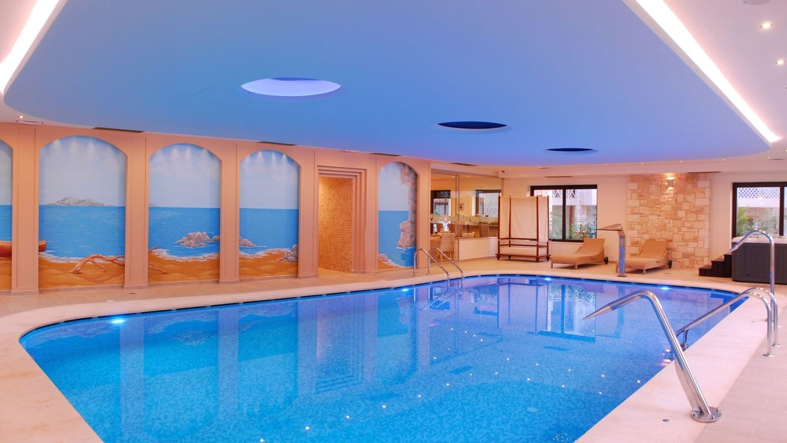 pools-indoor-pool