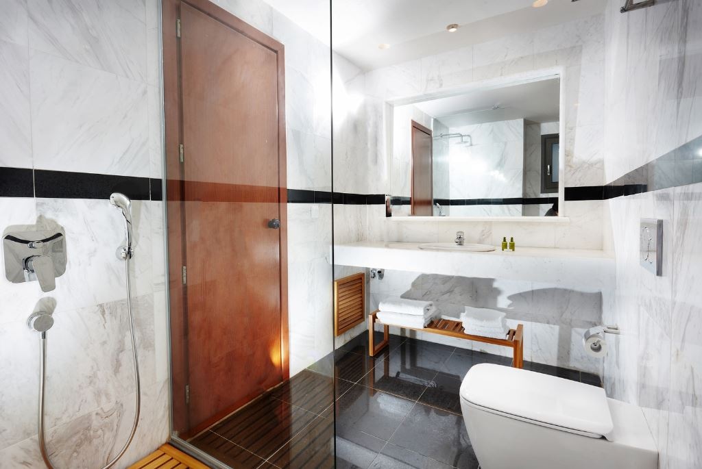 rooms-villa-two-bedroom-shared-pool