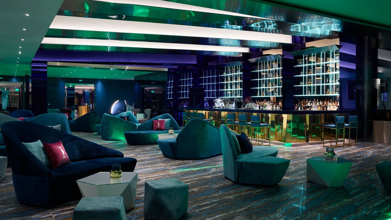 bars-main-bar-sellas