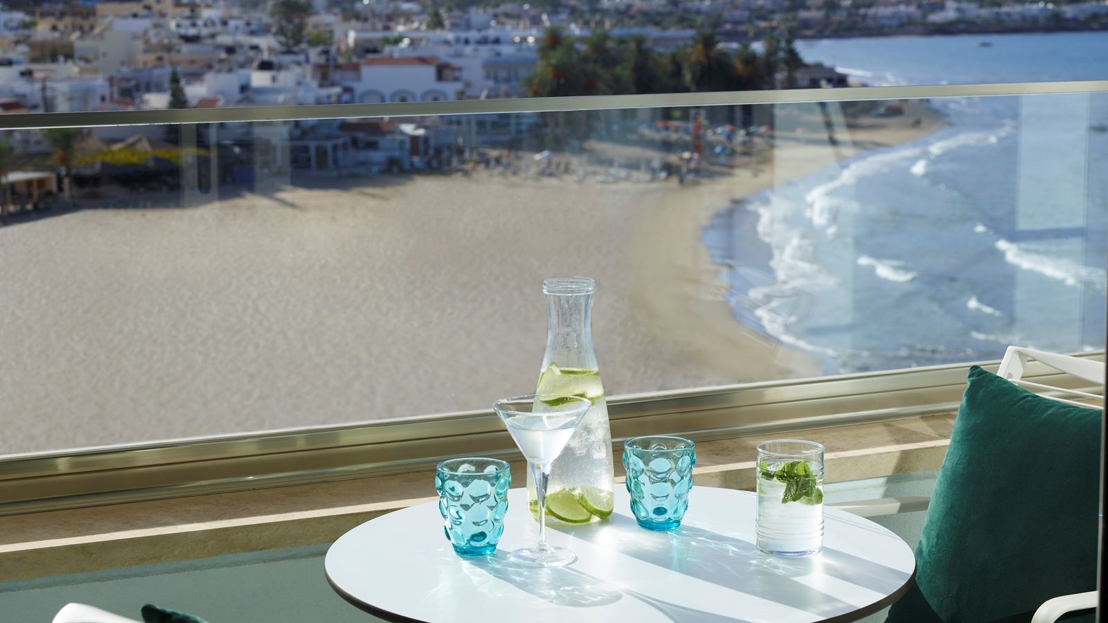 rooms-silver-double-side-sea-view