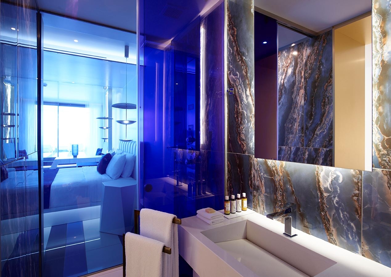 rooms-gold-junior-suite-sea-view