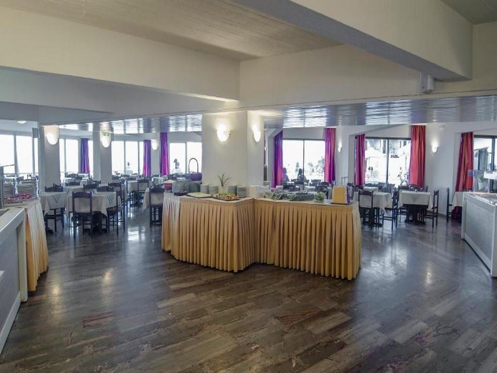 restaurants-main-restaurant