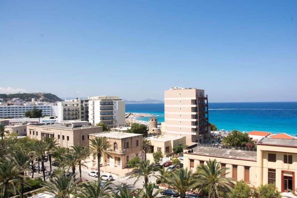 rooms-double-side-sea-view-room-balcony
