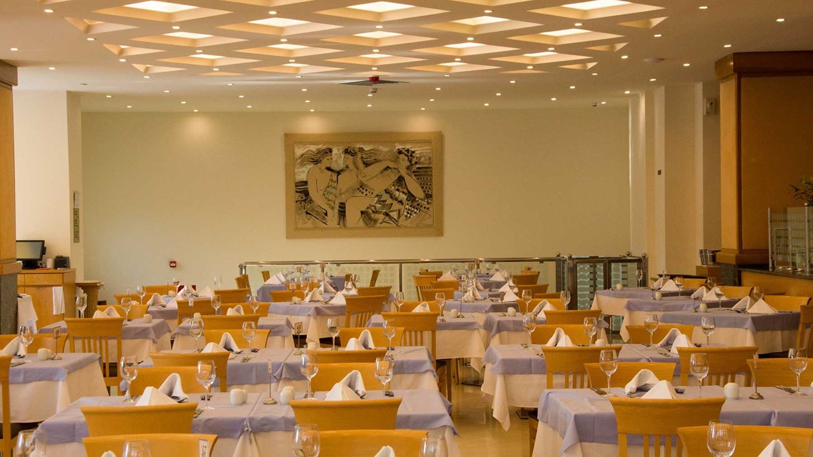 restaurants-main-restaurant