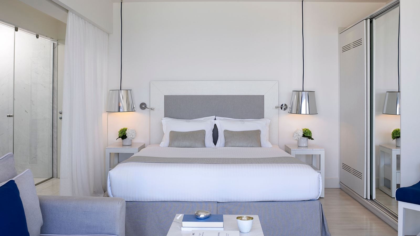 rooms-suite-resort-view-with-beach-cabana