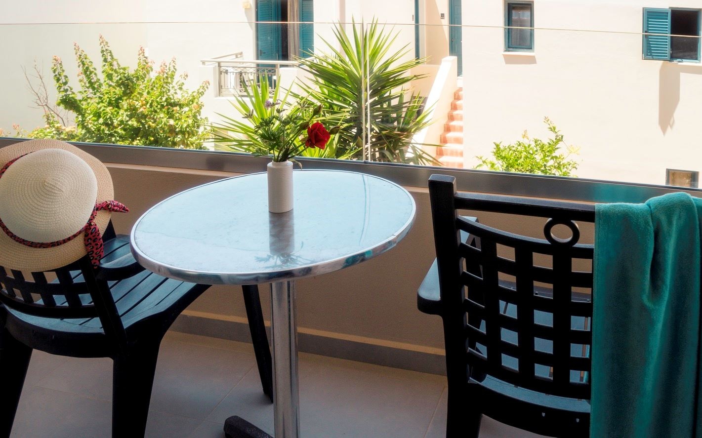 rooms-superior-room-sidesea-view