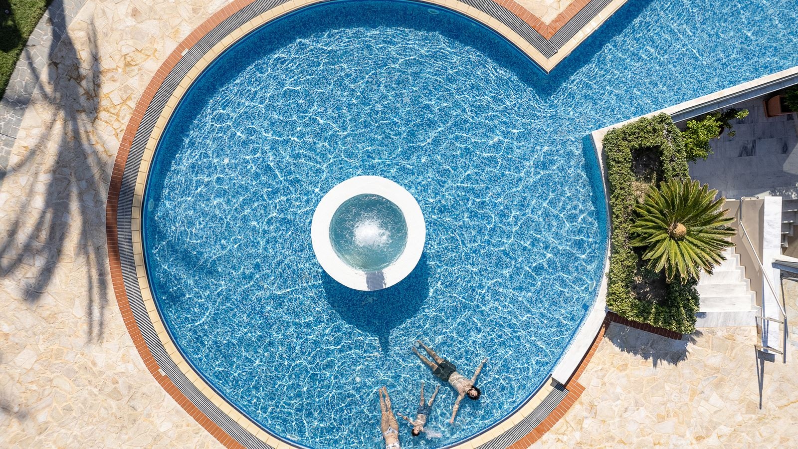 pools-outdoor-childrens-pool