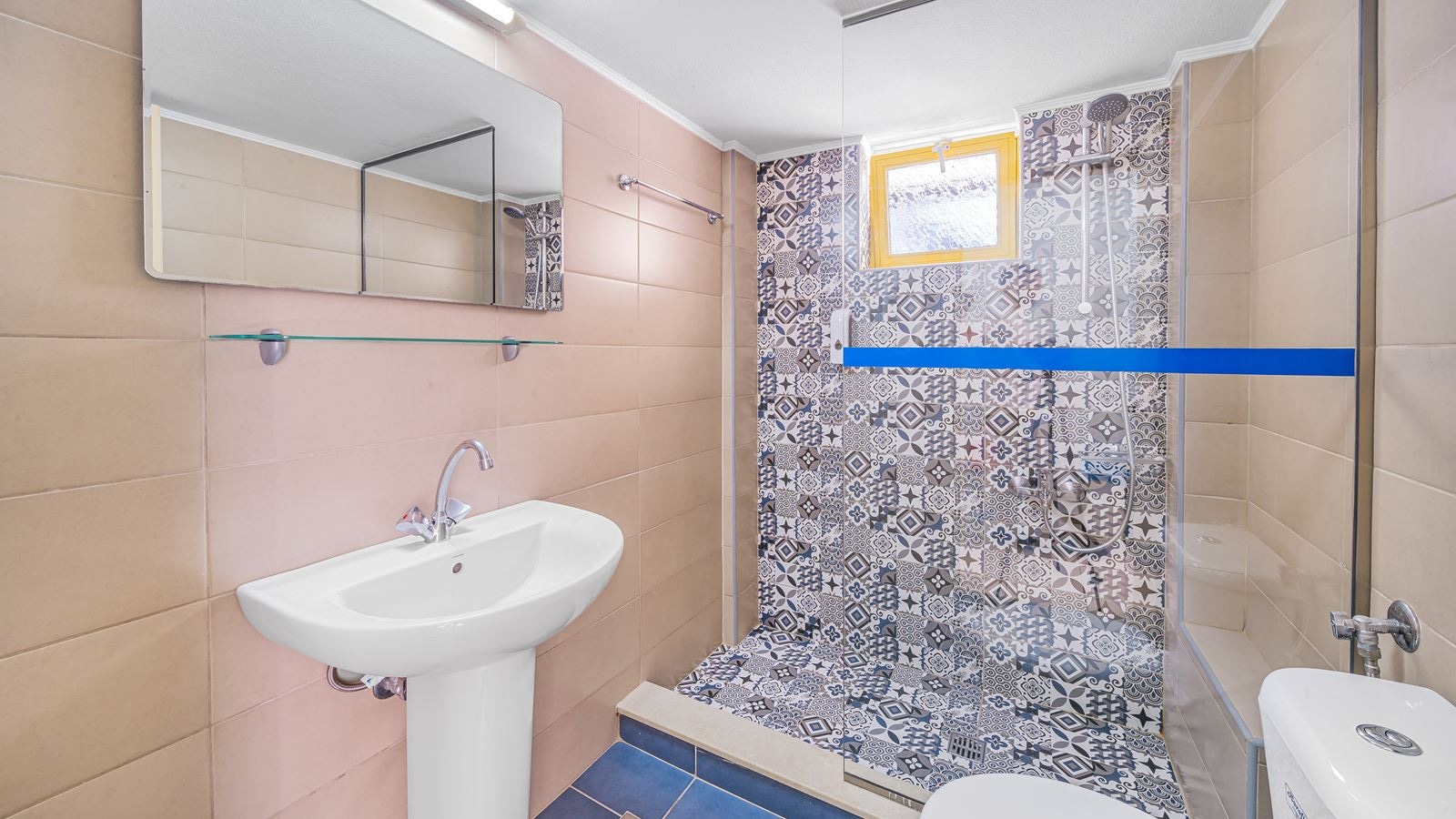 rooms-superior-studio-x-3-pax