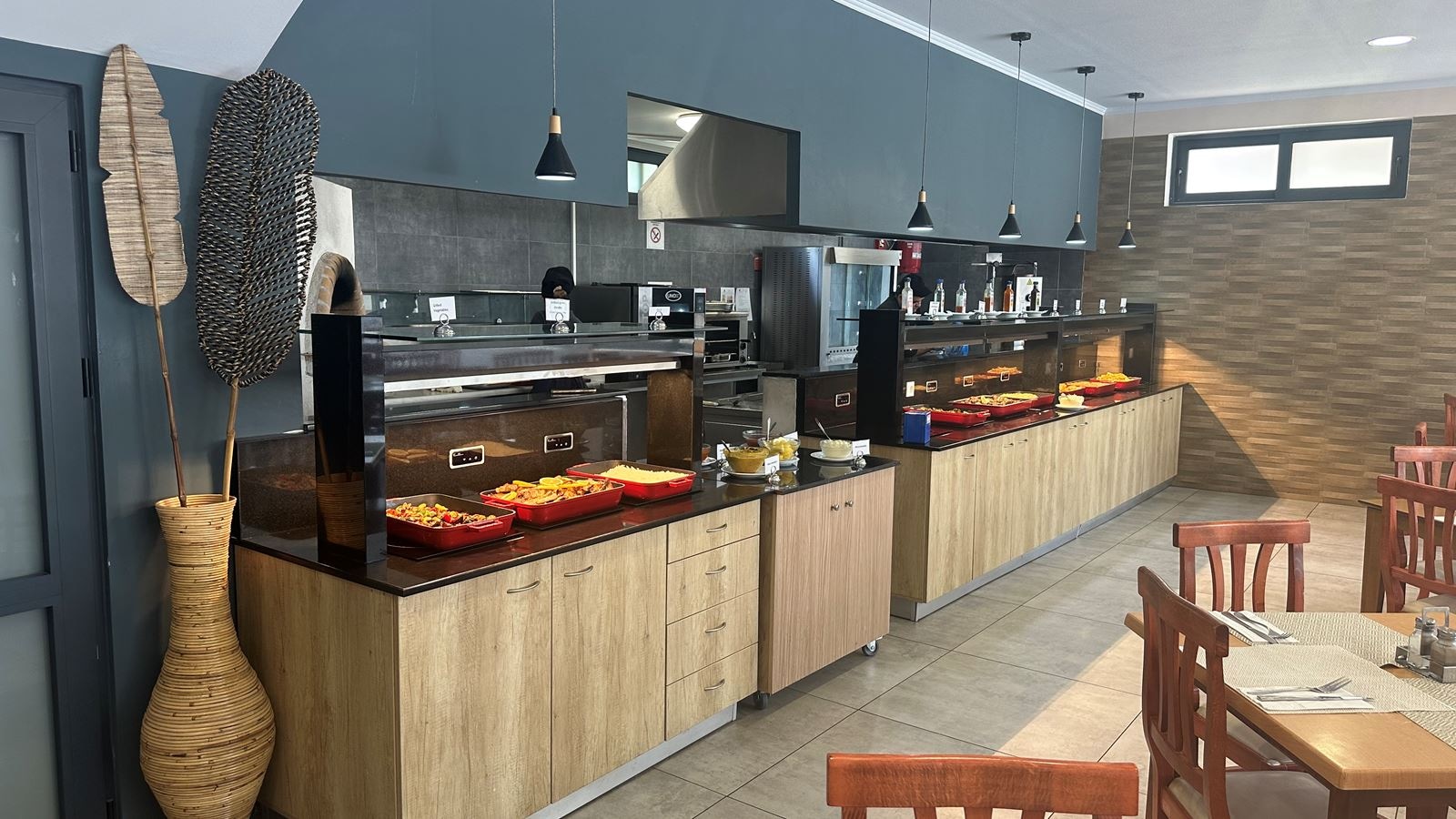 restaurants-restaurants