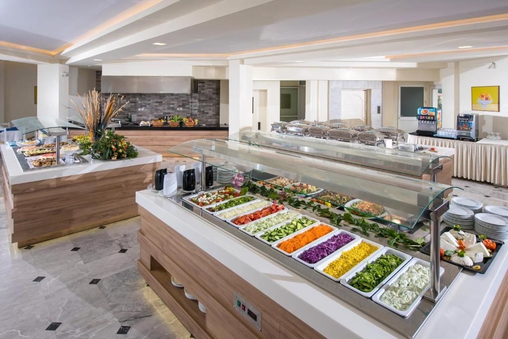 restaurants-main-building