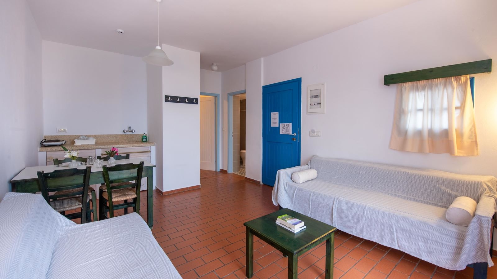 rooms-economy-suite-seaview-balcony-or-terrace
