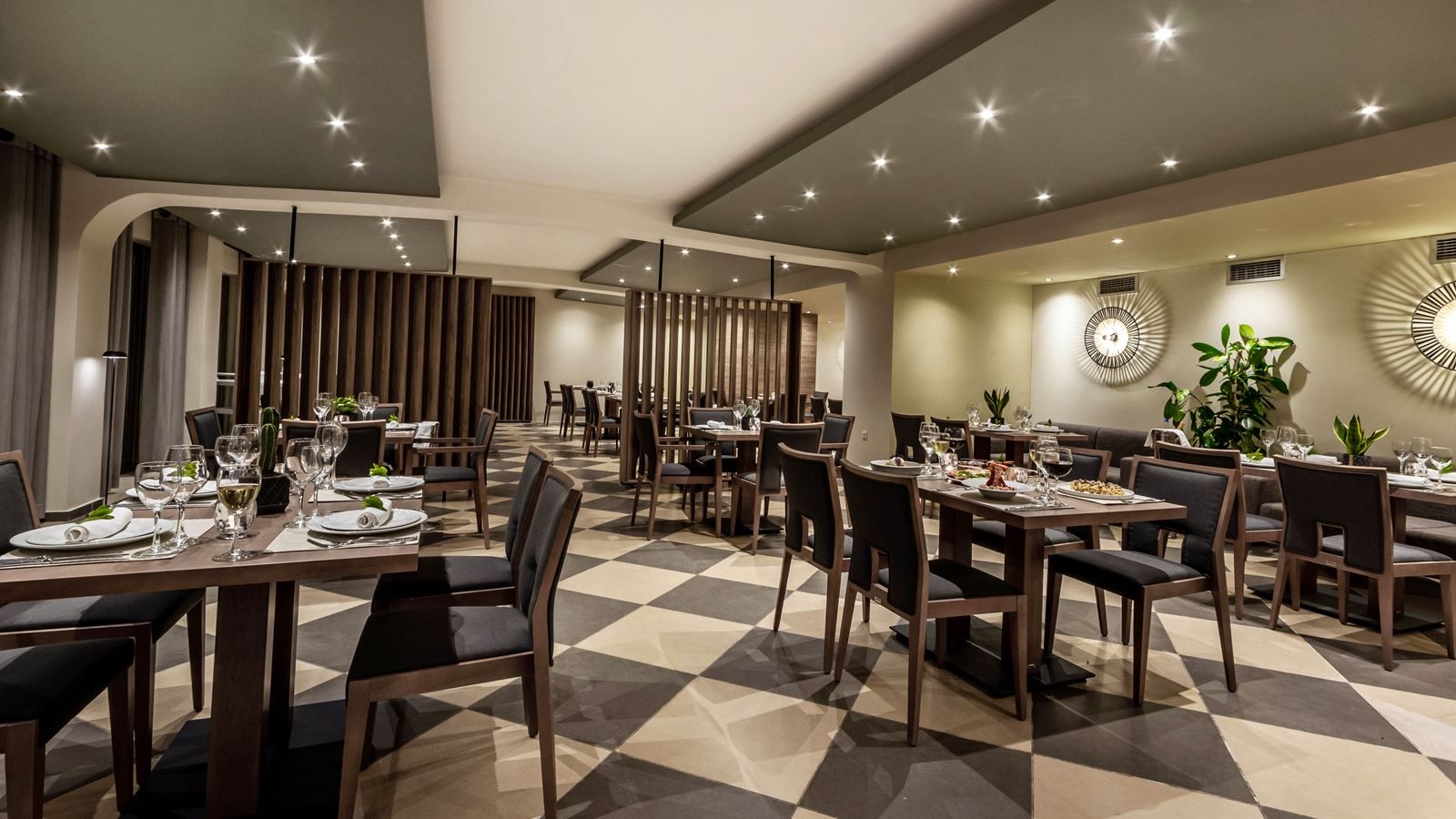 restaurants-elia-fish-restaurant