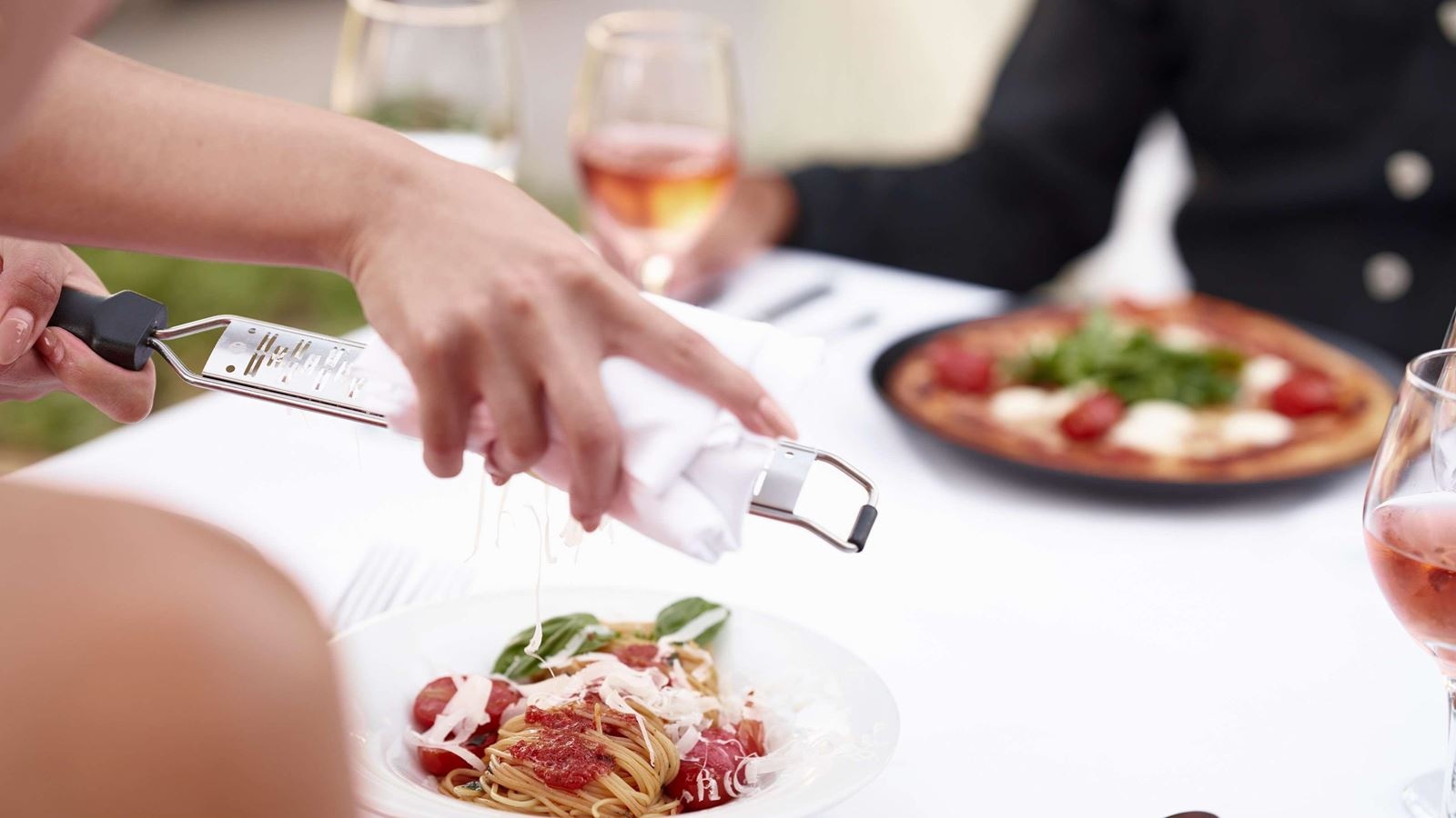 restaurants-restaurants