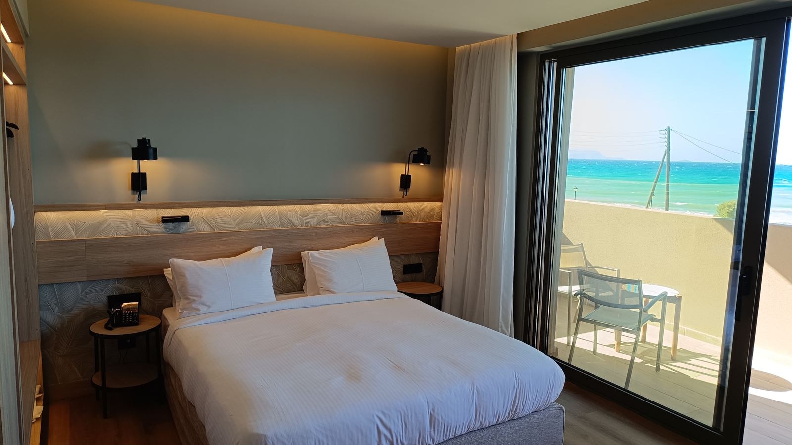 rooms-classic-family-sea-view