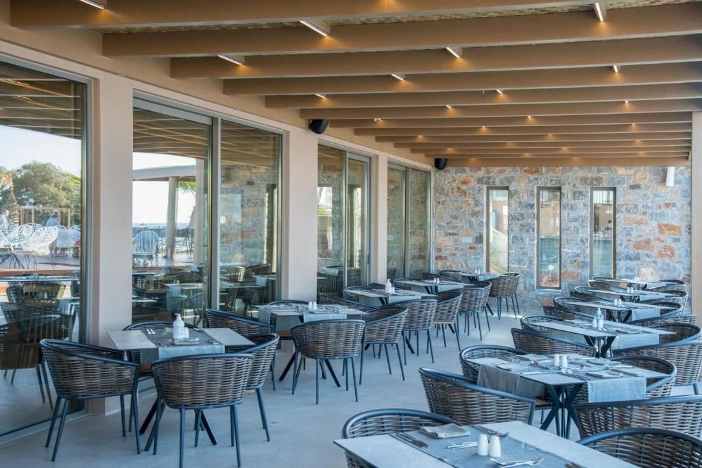 restaurants-restaurants