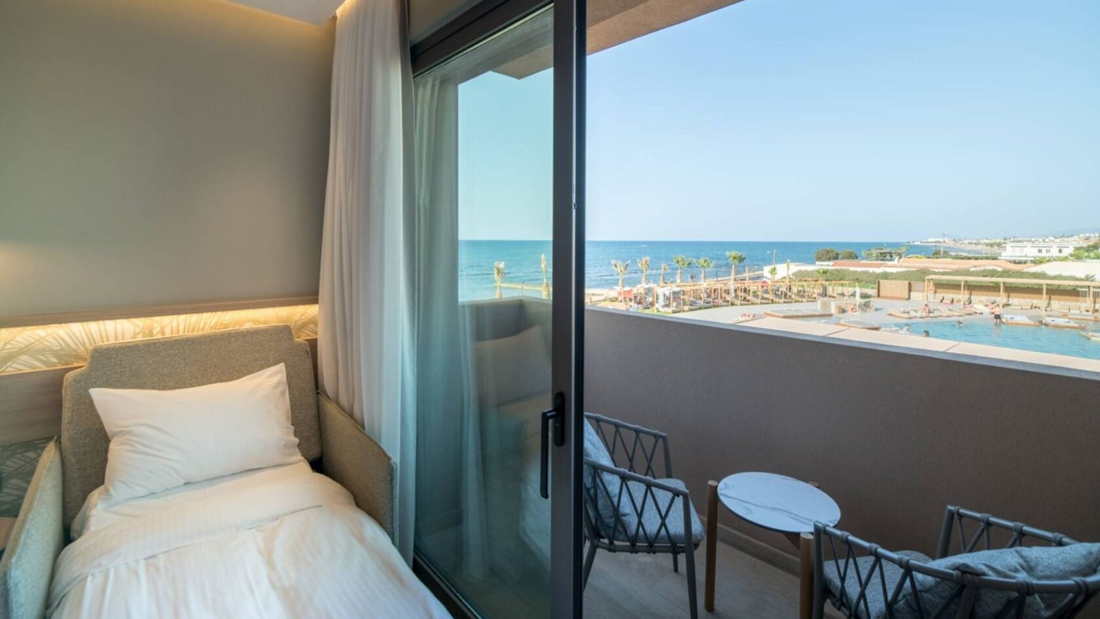 rooms-classic-double-room-sea-view