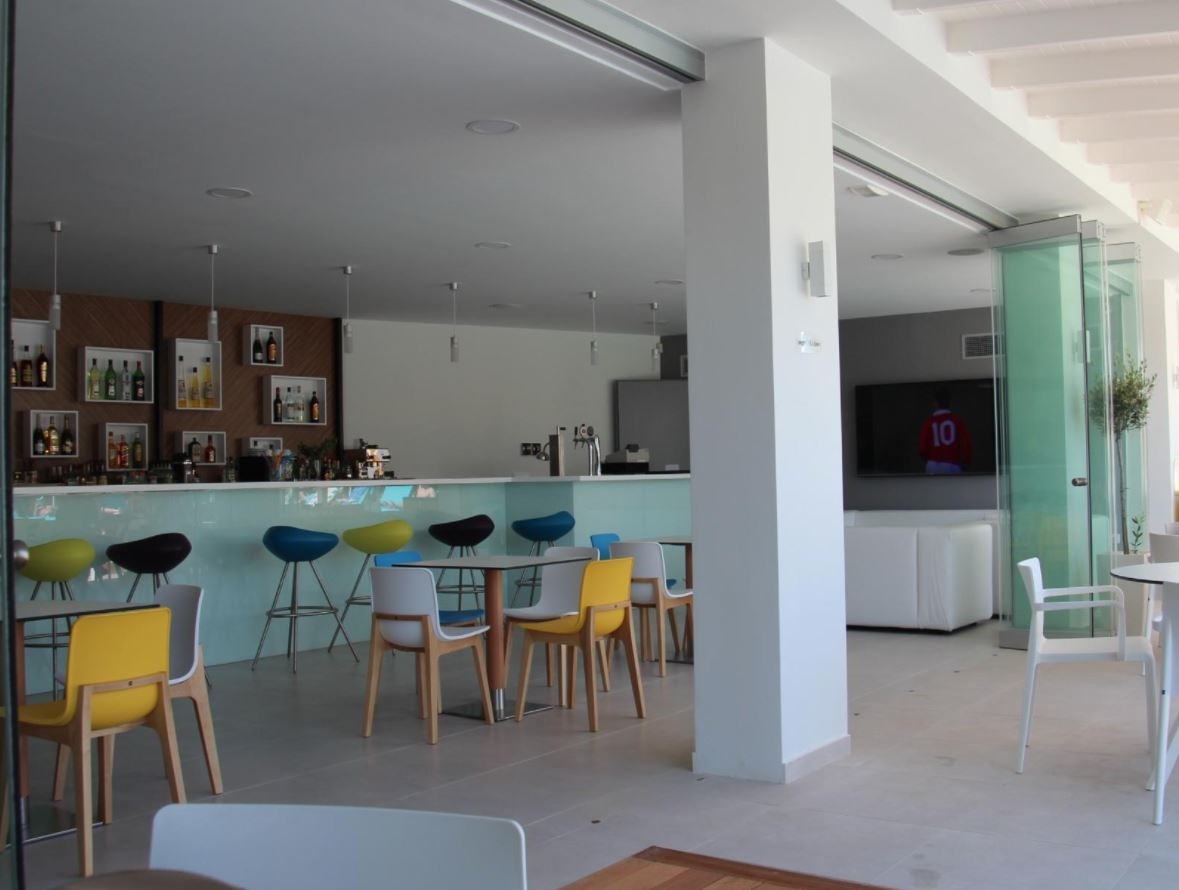 bars-pool-bar