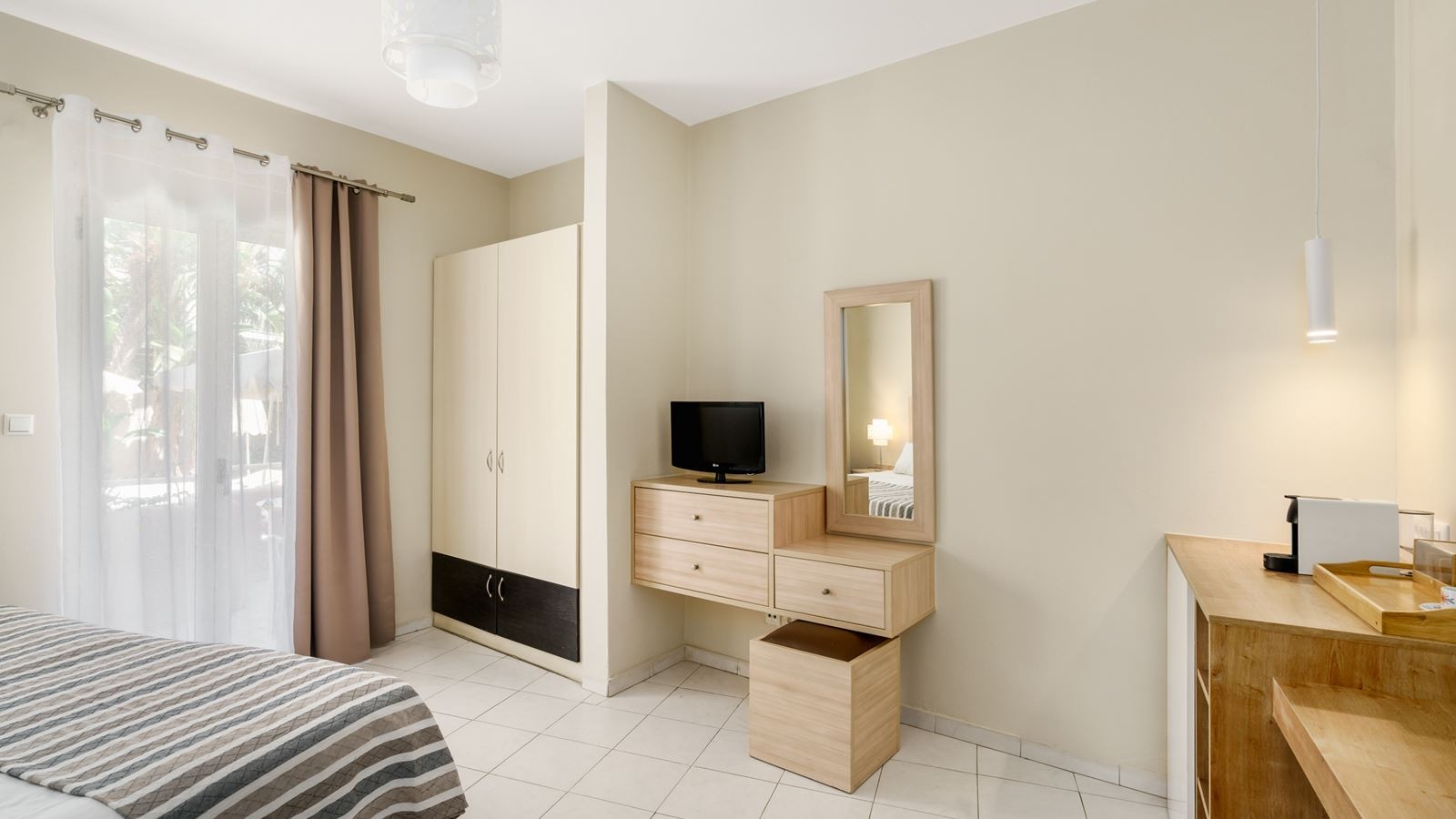 rooms-comfort-doubletwin-with-balcony