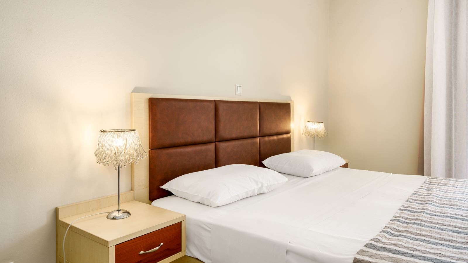 rooms-superior-family-with-balcony