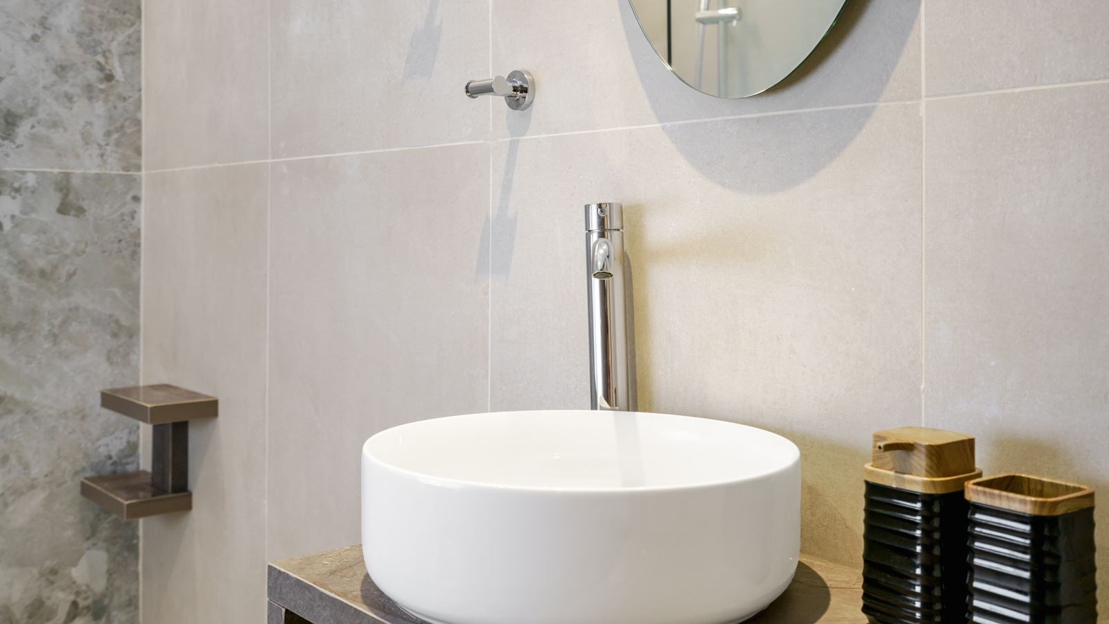 rooms-superior-family-with-balcony