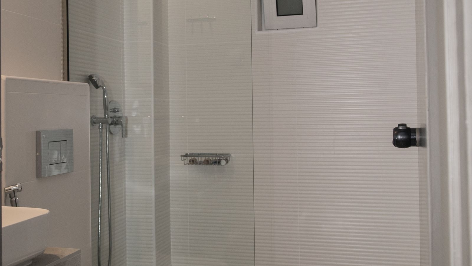 rooms-standard-triple-room-balcony-or-terrace