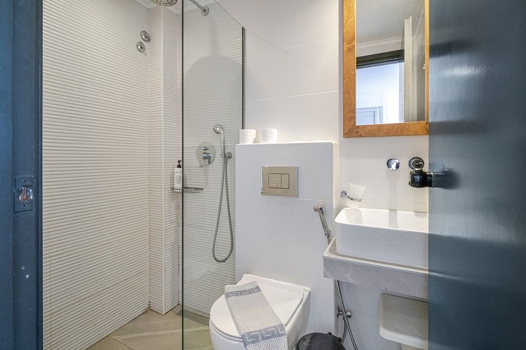 rooms-superior-triple-room-balcony-or-terrace