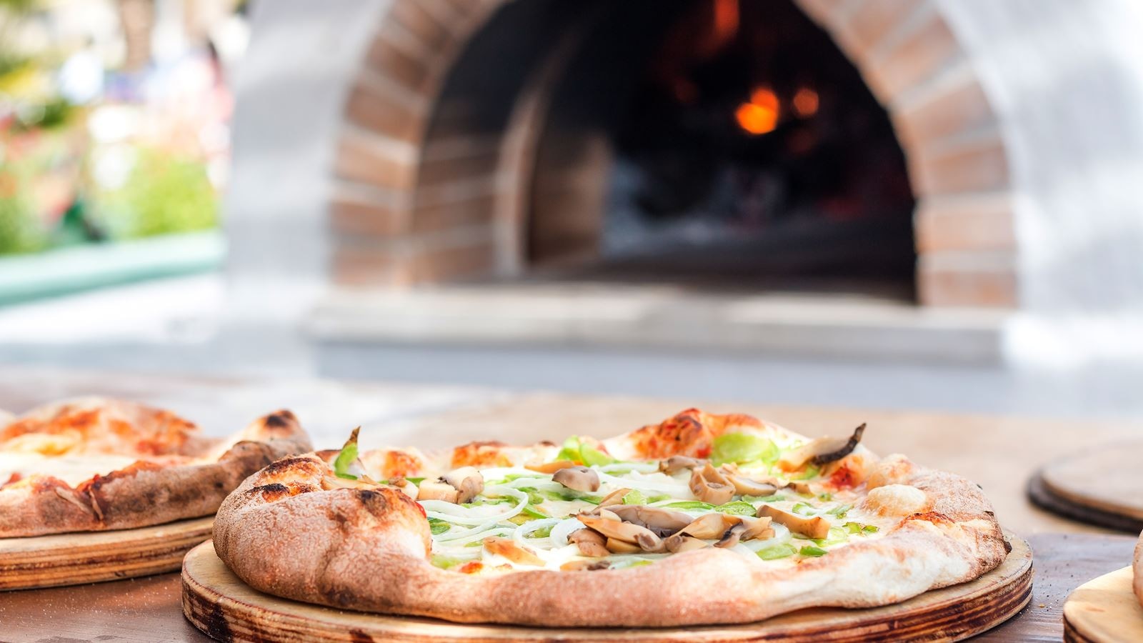 restaurants-pizzeria-fournaio