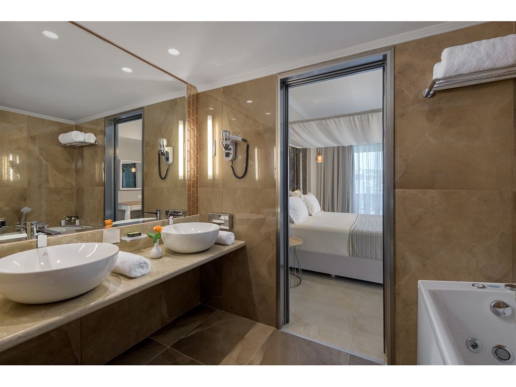 rooms-suite-sea-view