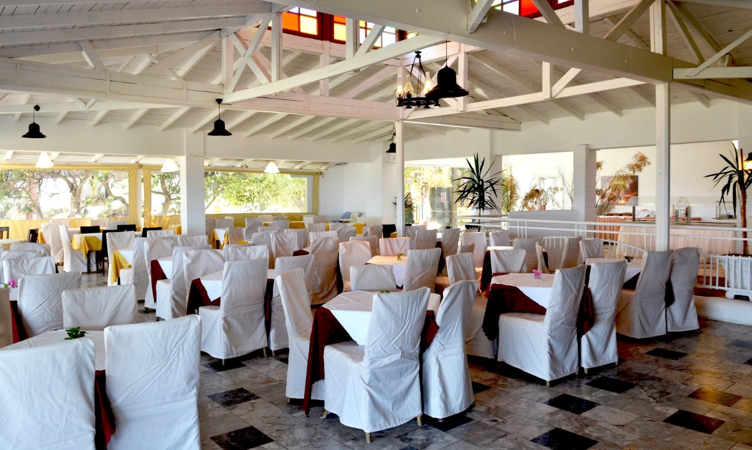 restaurants-main-restaurant