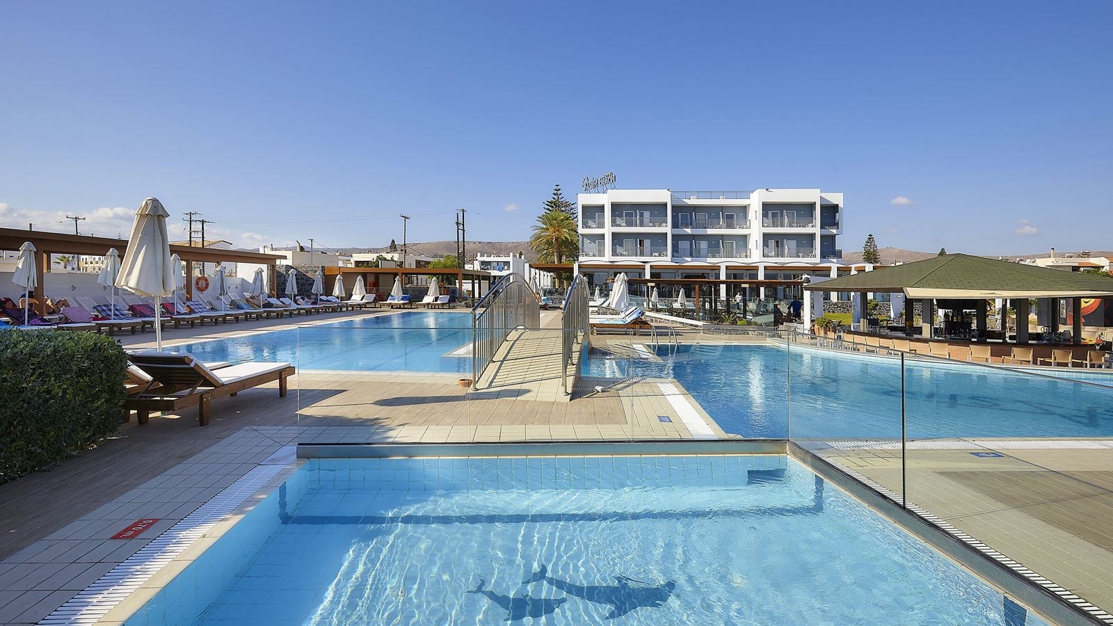 pools-outdoor-pool