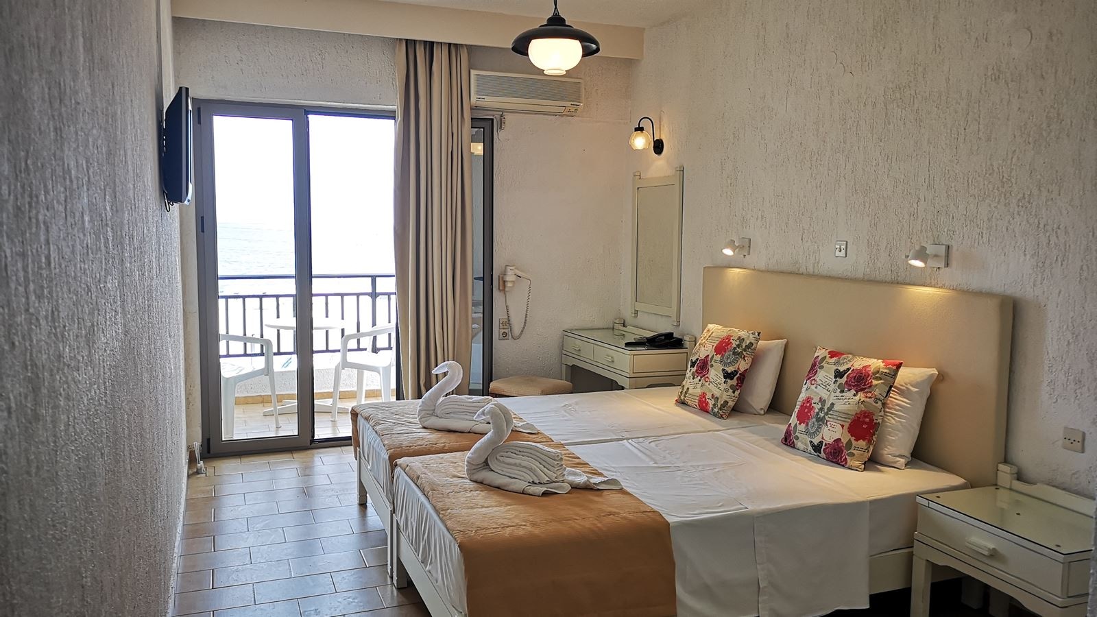 rooms-double-room-sea-side