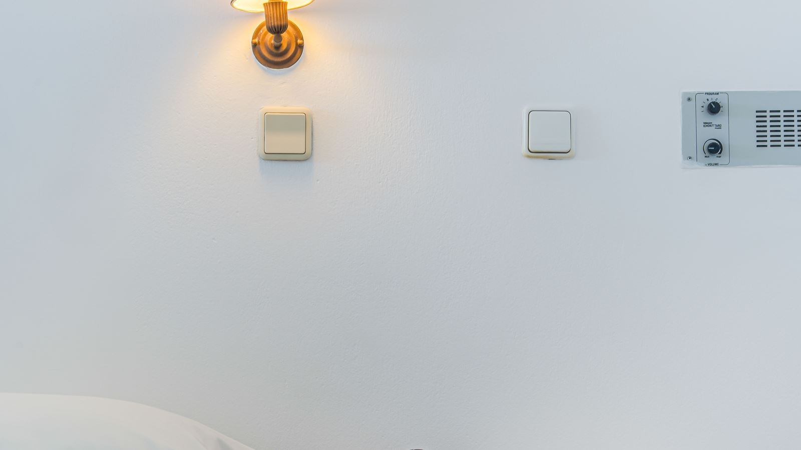 rooms-standard-triple-balcony-or-terrace