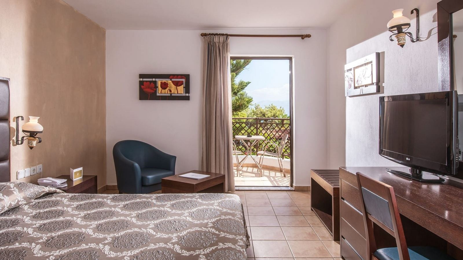 rooms-room-double-sideseaview-balcony-or-terrace