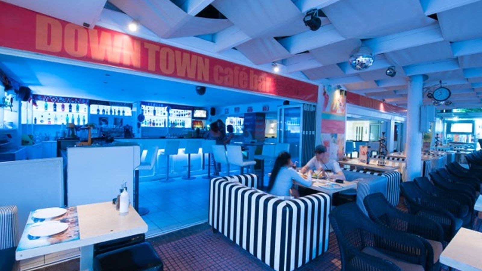 restaurants-downtown