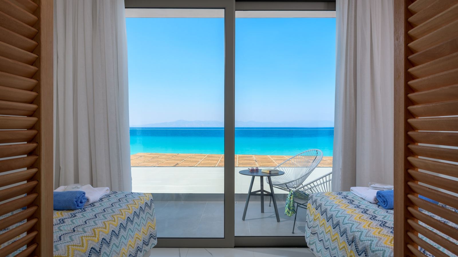 rooms-family-superior-sea-view-balcony-or-terrace