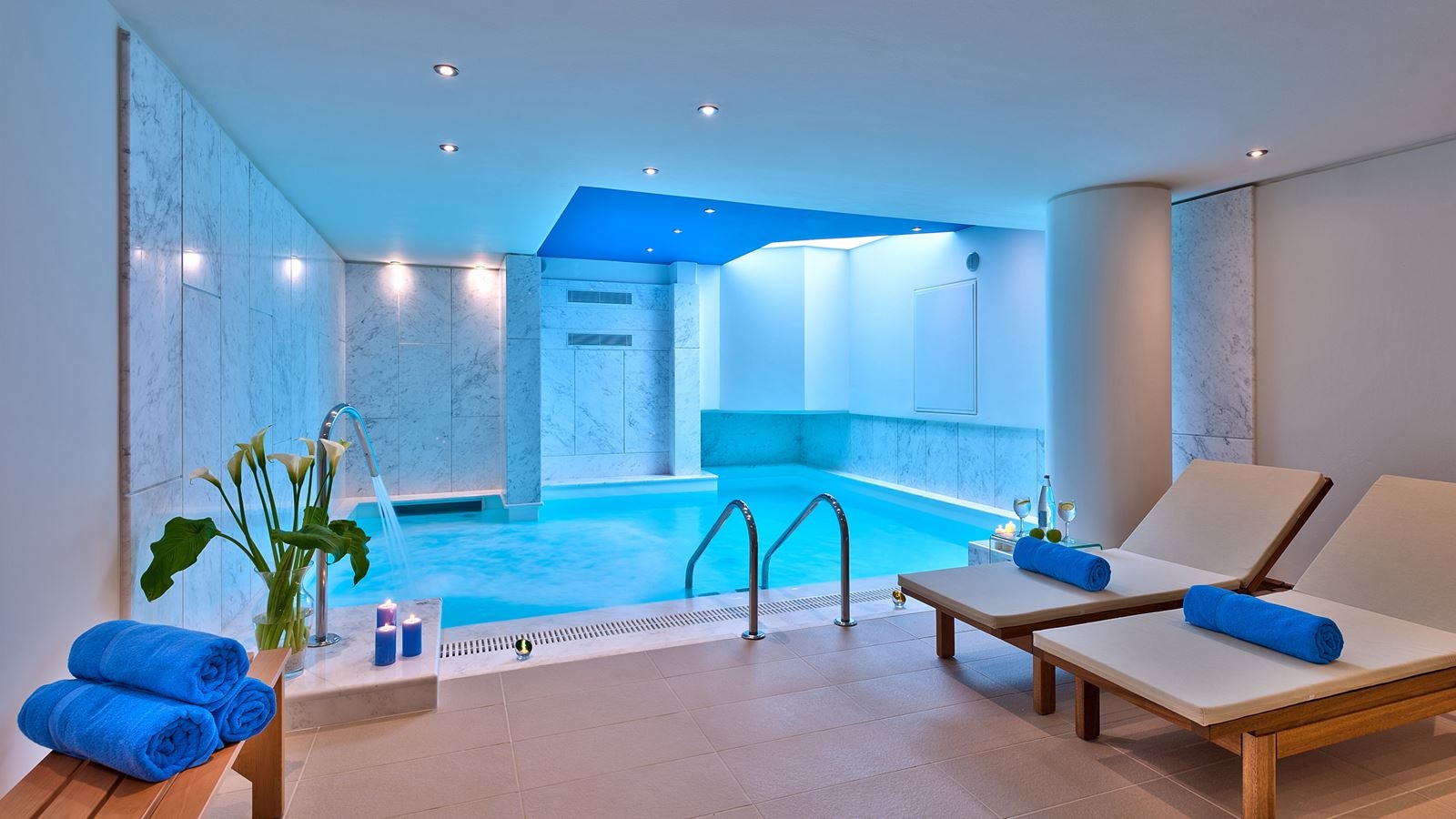 pools-indoor-pool