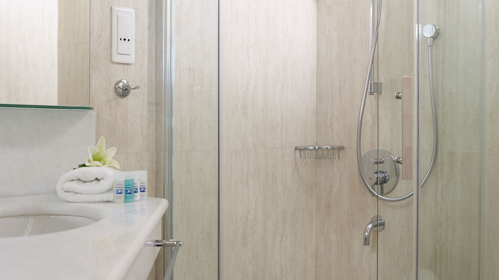 rooms-double-room-side-sea-view