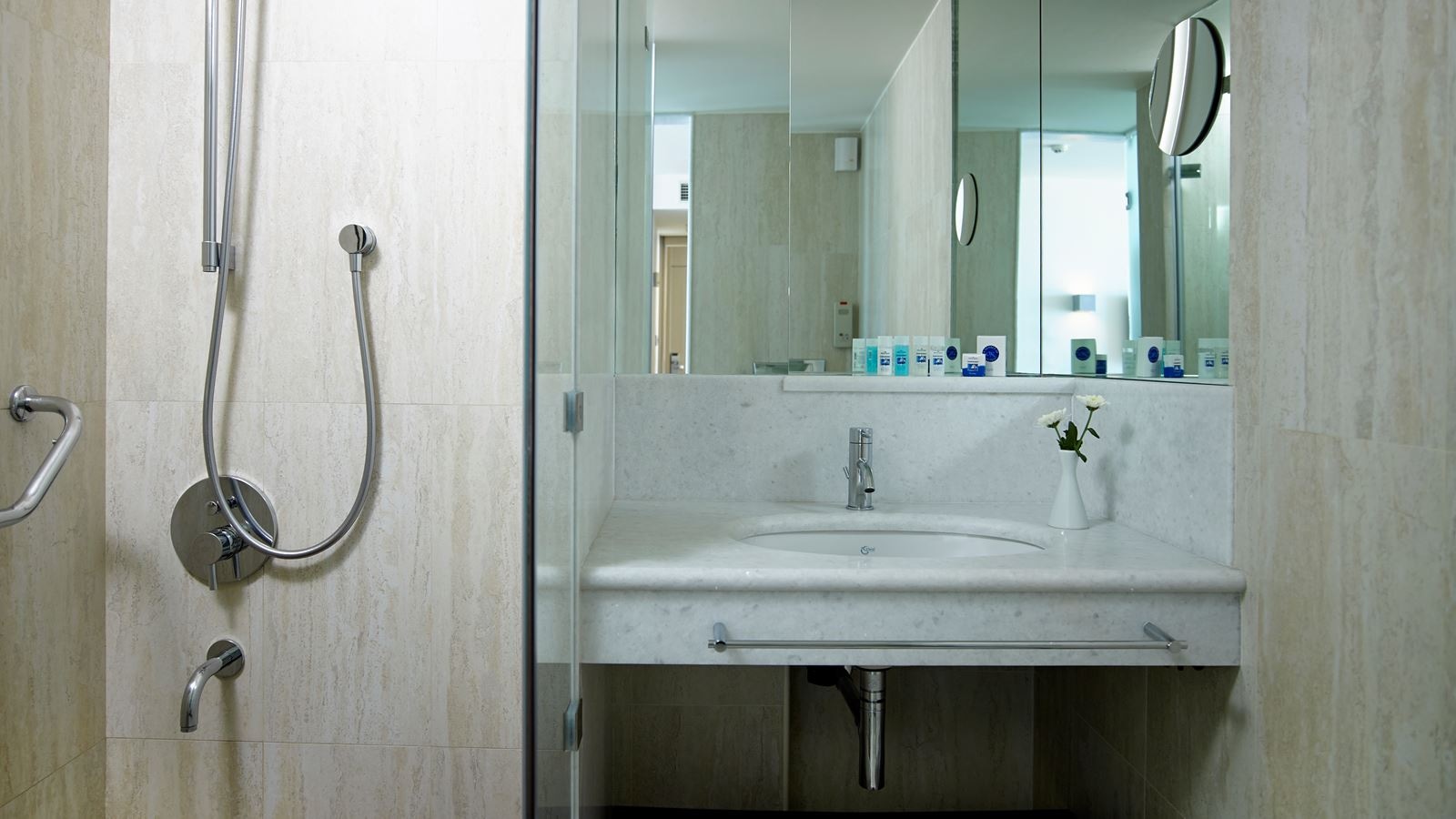 rooms-junior-suite-sea-view