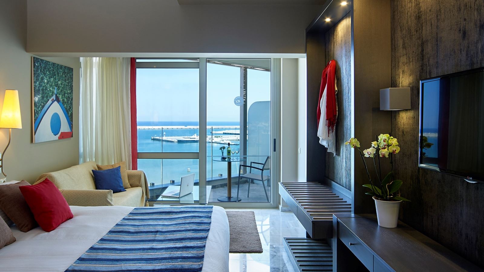 rooms-deluxe-suite--sea-view