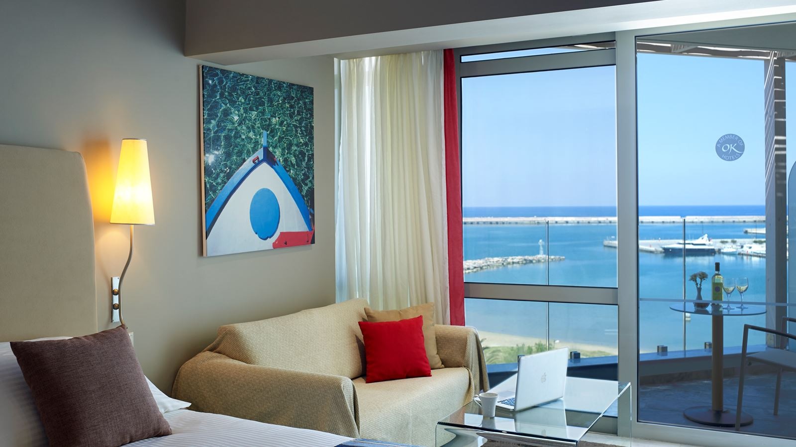 rooms-deluxe-suite--sea-view