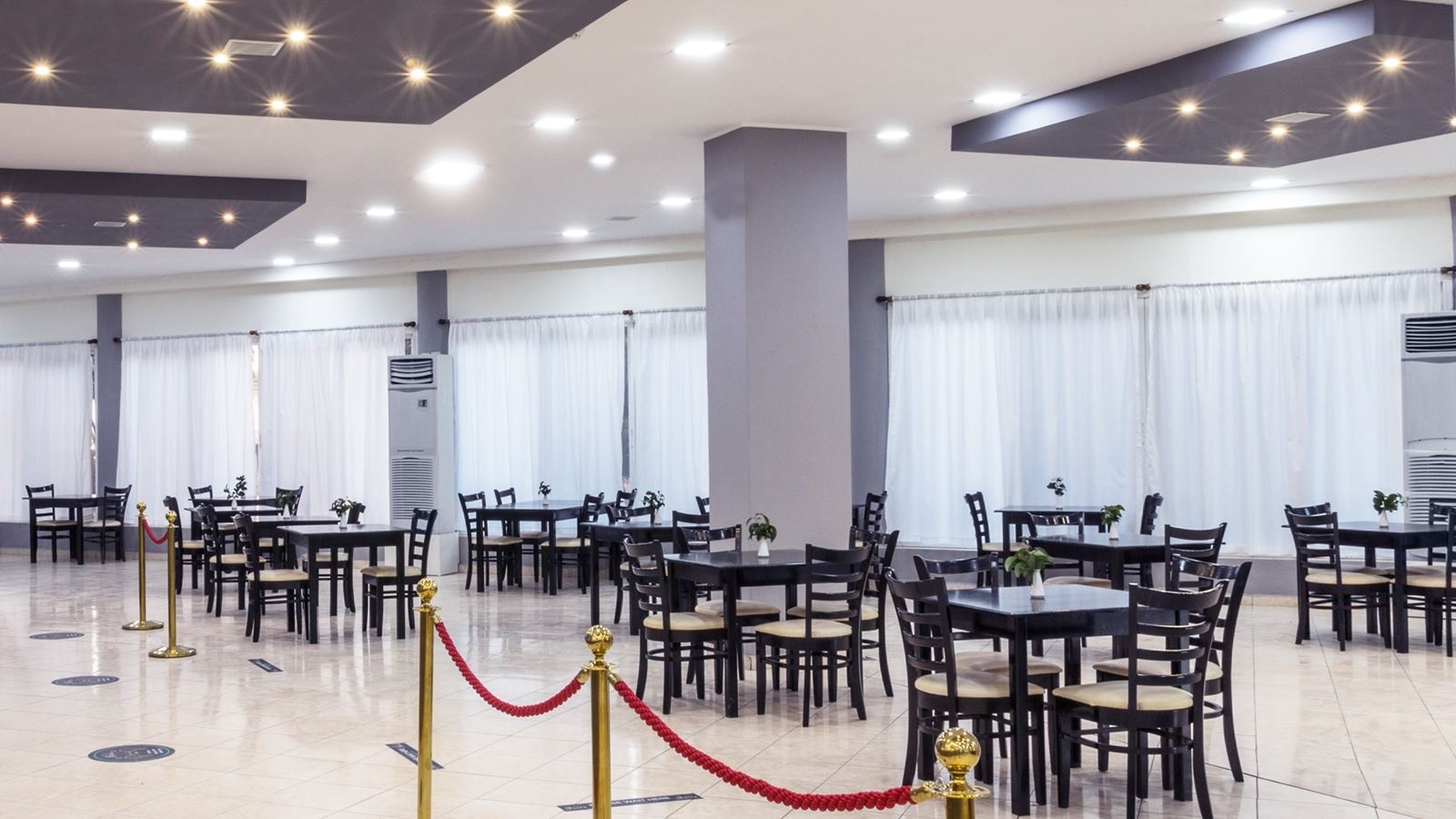 restaurants-main-restaurant