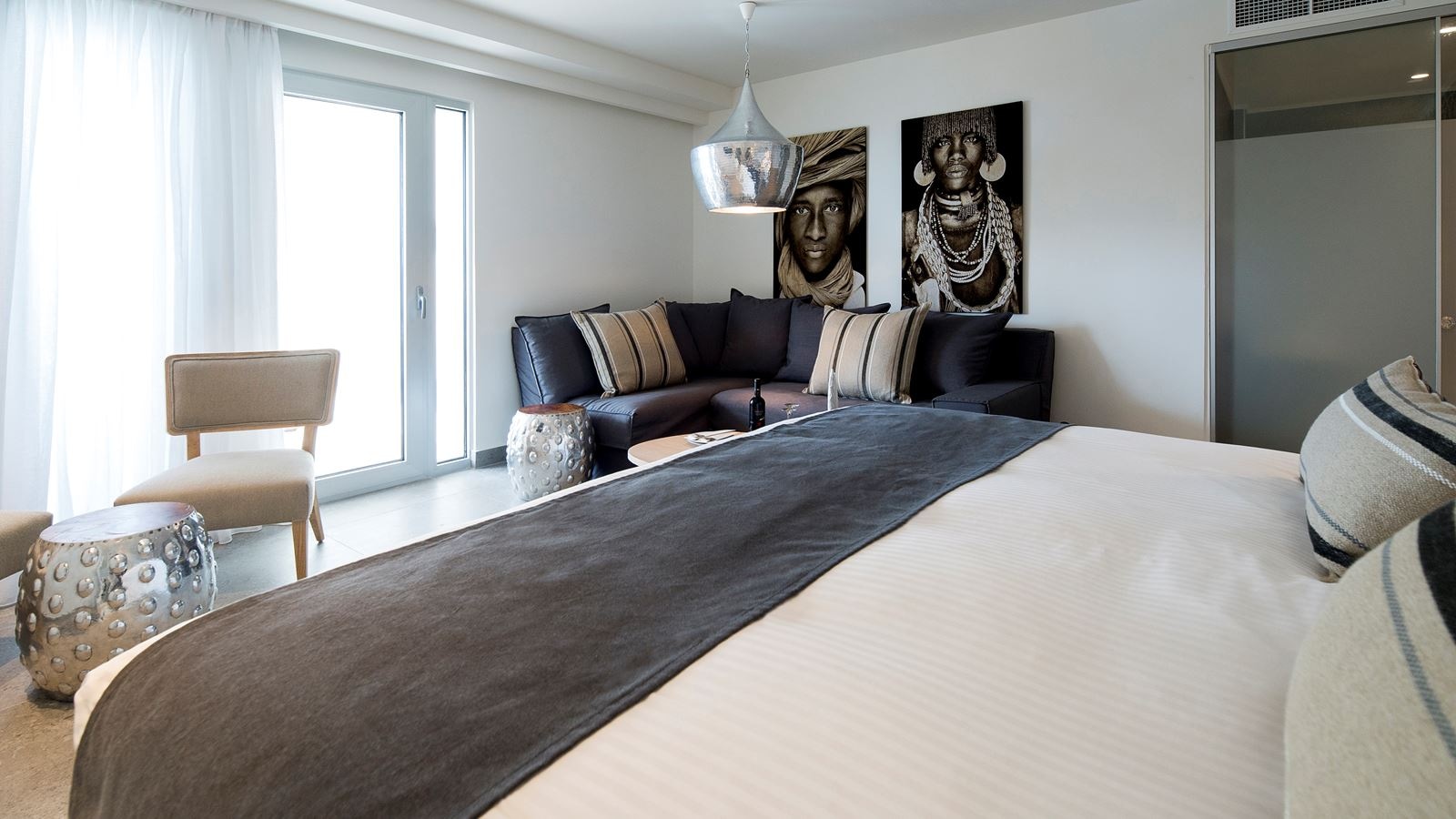 rooms-suite-sea-view-with-sharing-pool