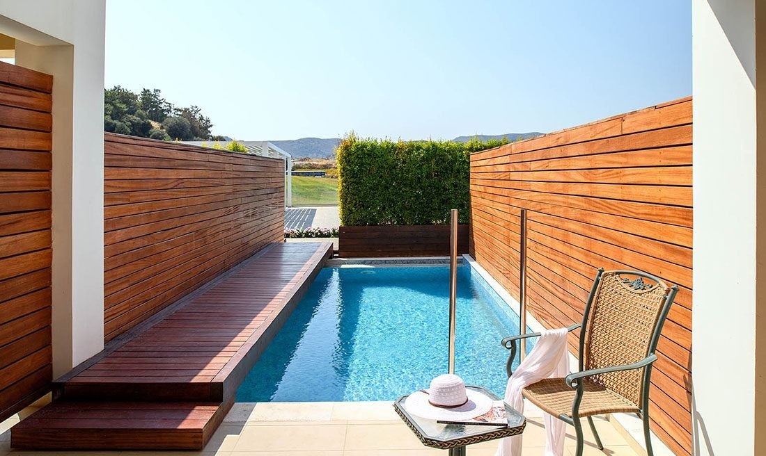 rooms-suite-private-pool-gv