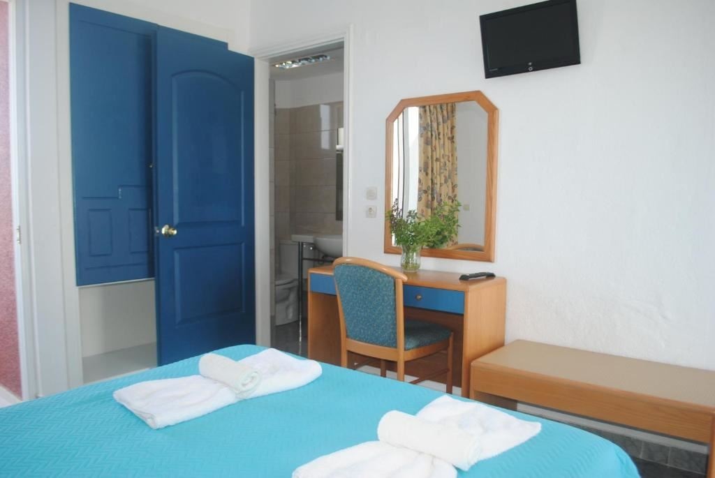 rooms-twin-or-double-standard-room-balcony-or-terrace