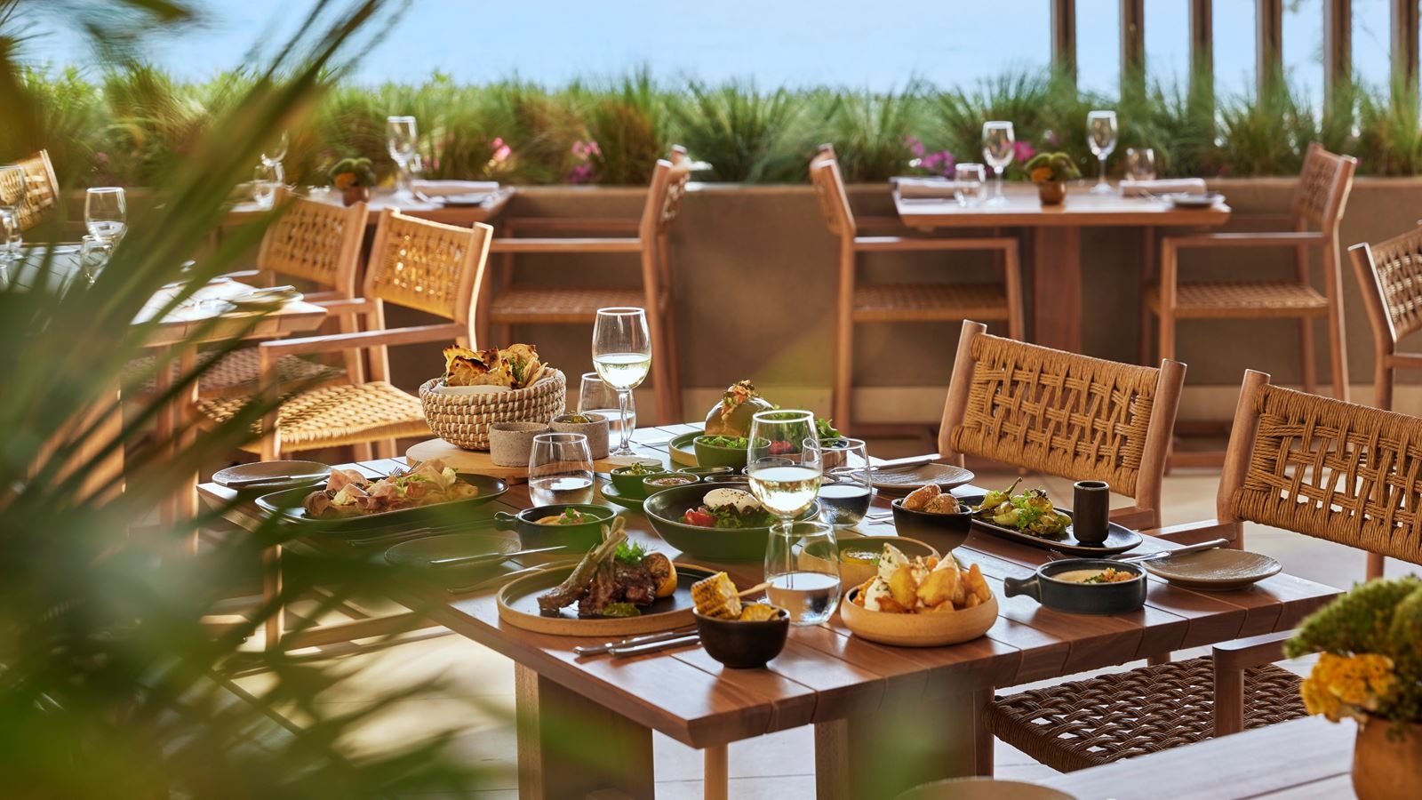 restaurants-beach-club