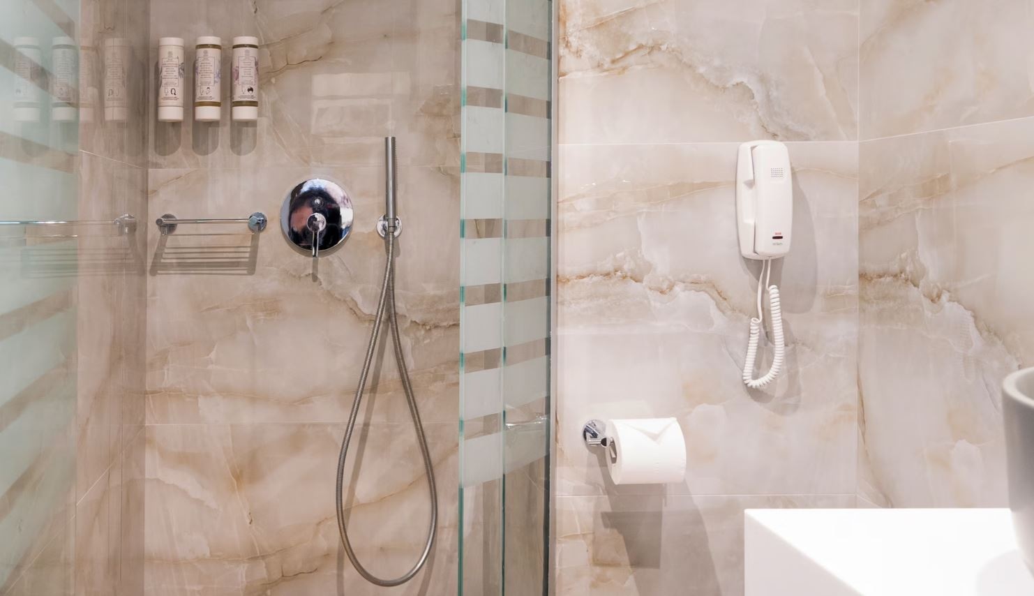 rooms-suite-superior-sea-view