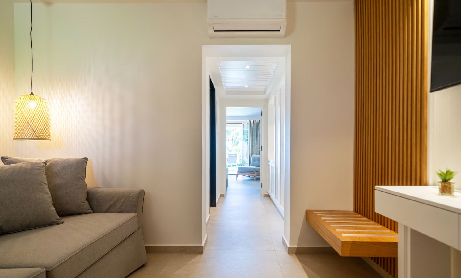 rooms-bungalow-family-gardenview