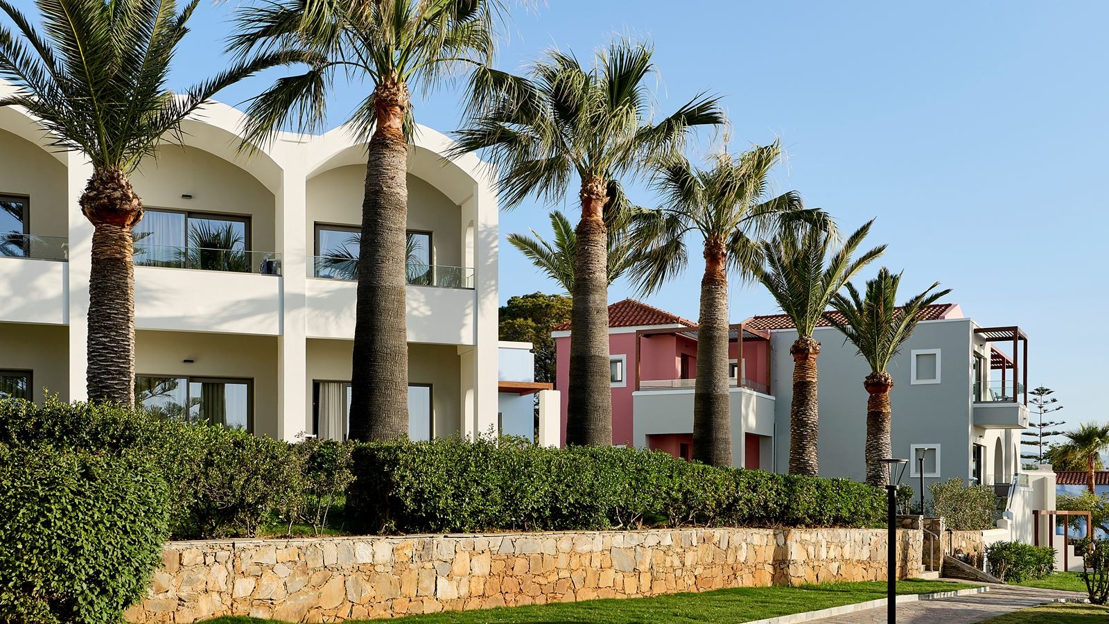 rooms-bungalow-garden-view